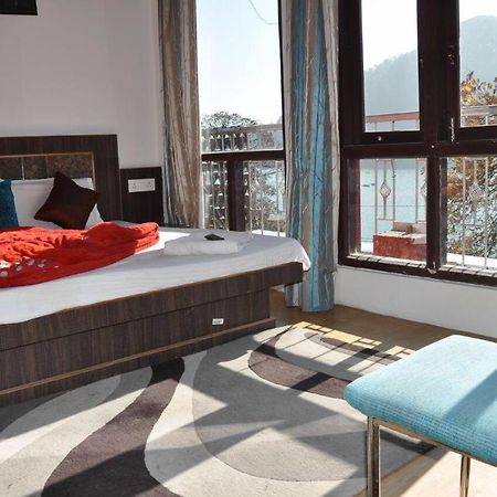 Hotel Ahuja Nainital Exteriör bild